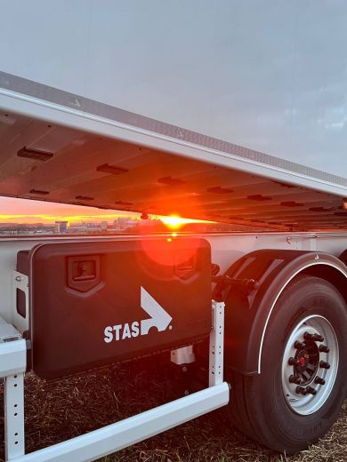 Зерновоз самоскид Stas AgroStar 56.1 м3 білий 
