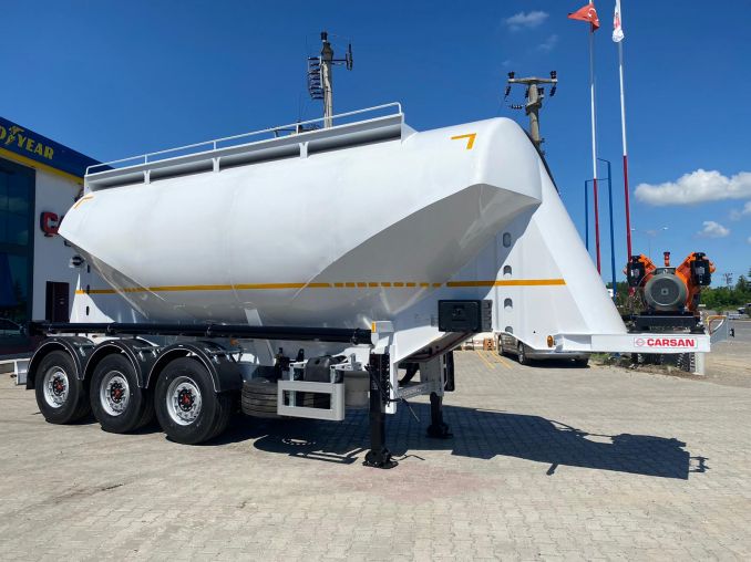 Цистерна CARSAN для сипучих вантажів W-Tipe (Цементовоз, Комбикормовоз, Муковоз)