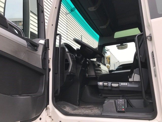 MAN TGX 26.440 6X2/2 BLS