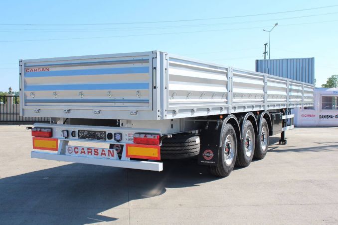 Бортовий напівпричіп carsan